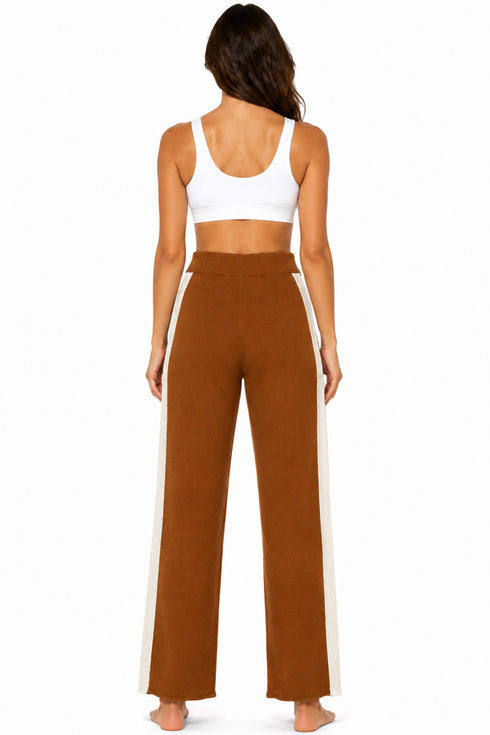 4 Pack Clearance Trouser Bundle – Men’s & Women’s Assorted Styles - From £3.74 Per Unit