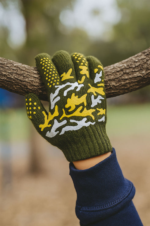 Kids Camouflage Grip Gloves 3 & 6 Packs – Assorted Colors | Durable Knitted Anti-Slip Gloves