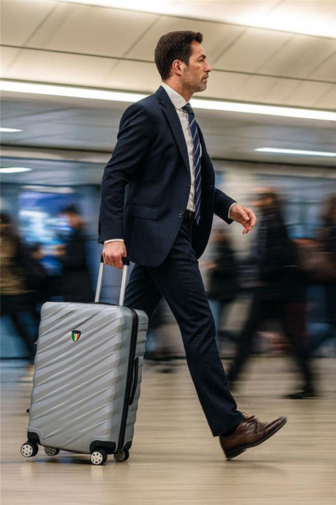 3 Piece Hard Shell Luggage Set – Lightweight Spinner Suitcases