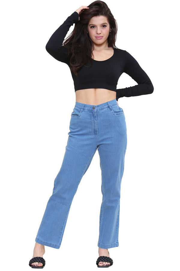 Women’s Light Blue High-Waisted Straight-Leg Jeans