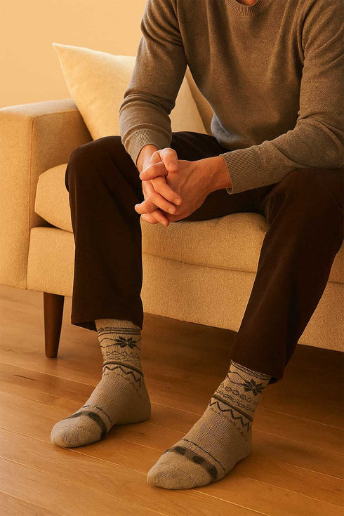 Men’s Griper Thermal Socks – Warm Winter Knitted Crew Socks with Stylish Nordic Pattern