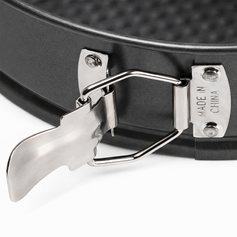 TrueFace 3-Piece Springform Cake Tin Set – Non-Stick Carbon Steel Baking Pans (Round, Square & Heart)