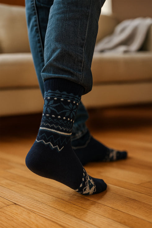 Men’s Griper Thermal Socks – Warm Winter Knitted Crew Socks with Stylish Nordic Pattern